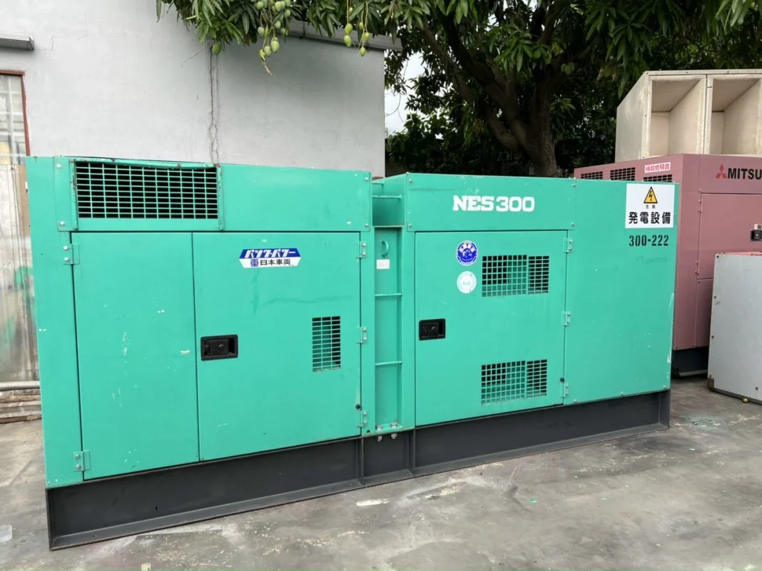 Máy phát điện Hino 300kva